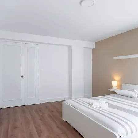 Le Chaleureux, 68M2, 6 Personnes, 3 Chambres, Avec Climatisation Apartman *