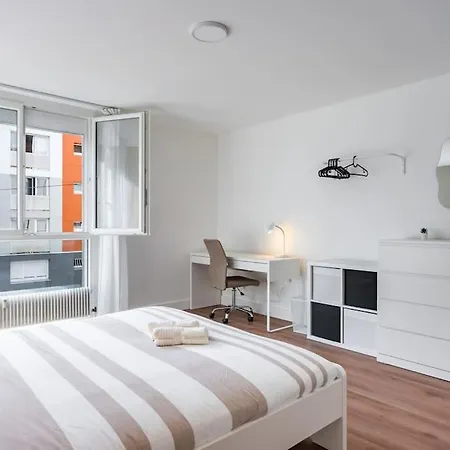 Le Chaleureux, 68M2, 6 Personnes, 3 Chambres, Avec Climatisation Apartman Nancy