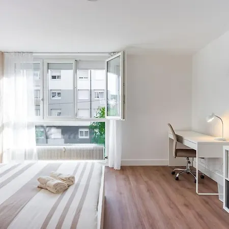 Le Chaleureux, 68M2, 6 Personnes, 3 Chambres, Avec Climatisation Nancy
