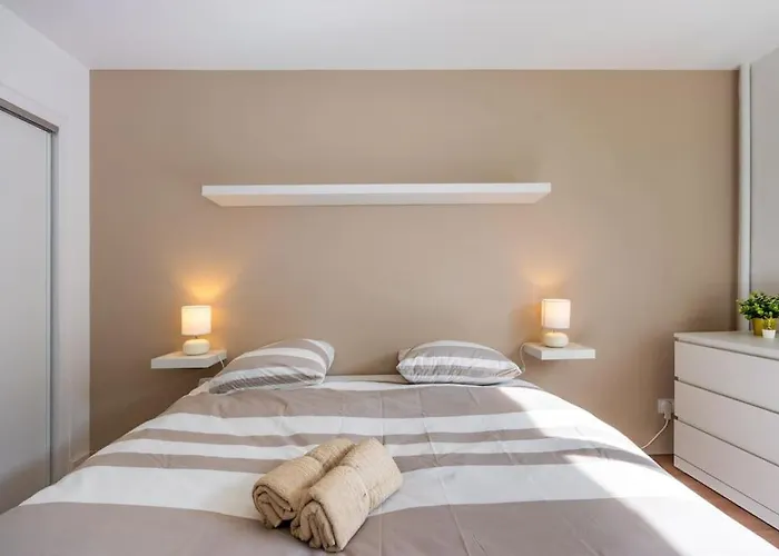 Le Chaleureux, Fraichement Renove アパート *